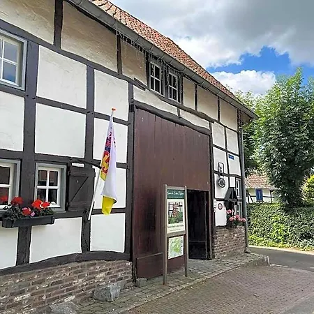 'hoeve De Witte Olifant' * Cadier en Keer
